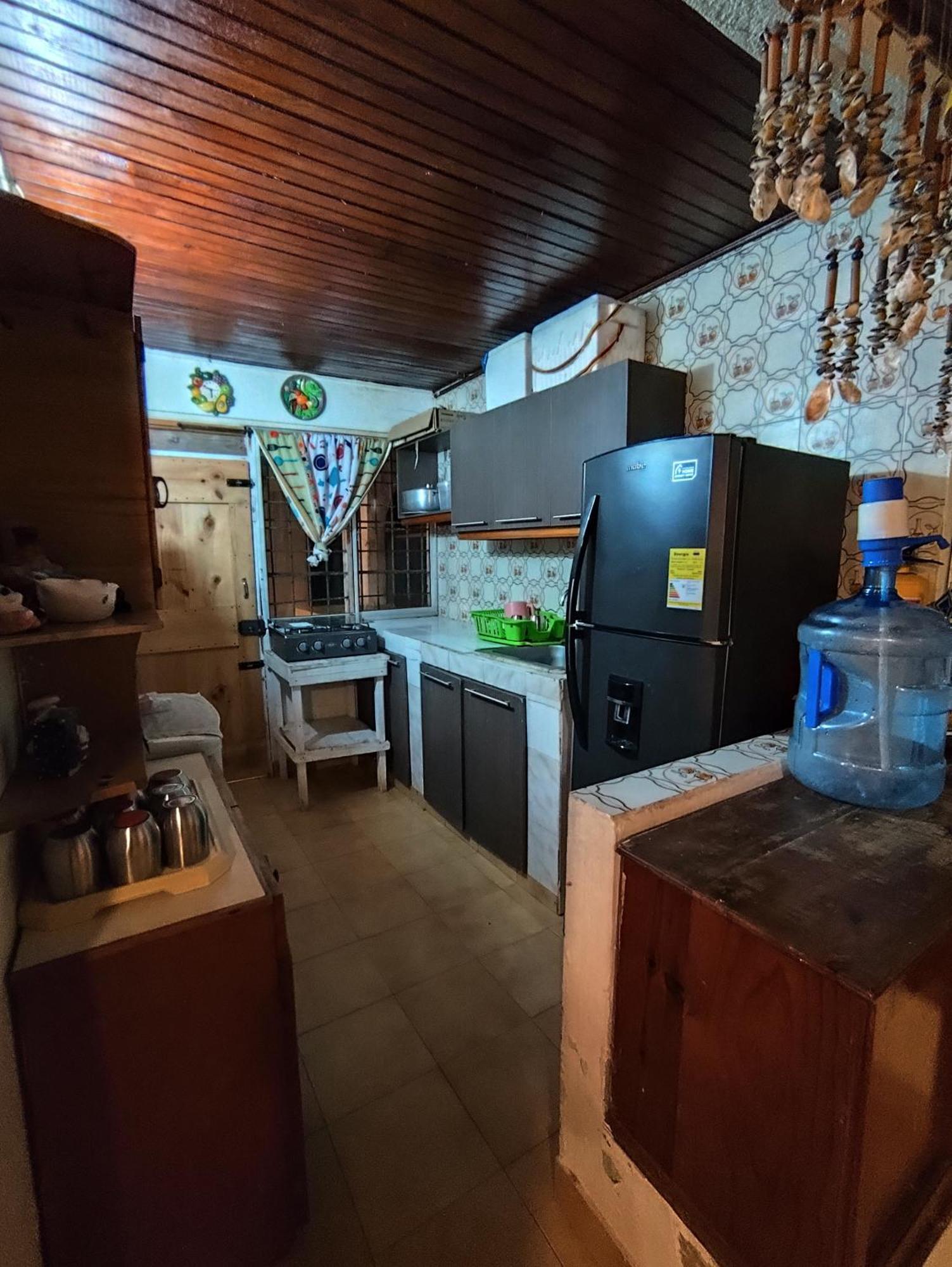 Posada Henry San Andrés المظهر الخارجي الصورة