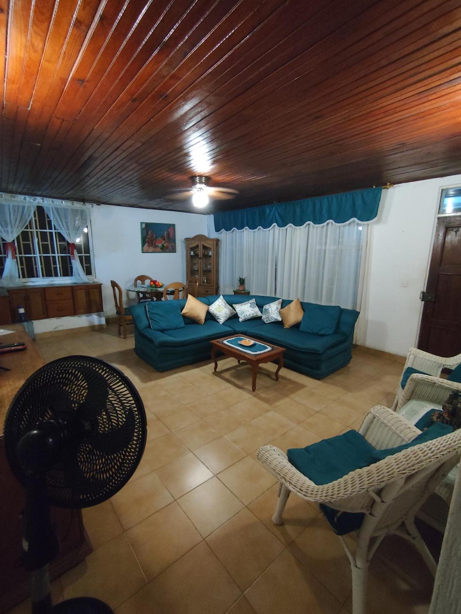 Posada Henry San Andrés المظهر الخارجي الصورة
