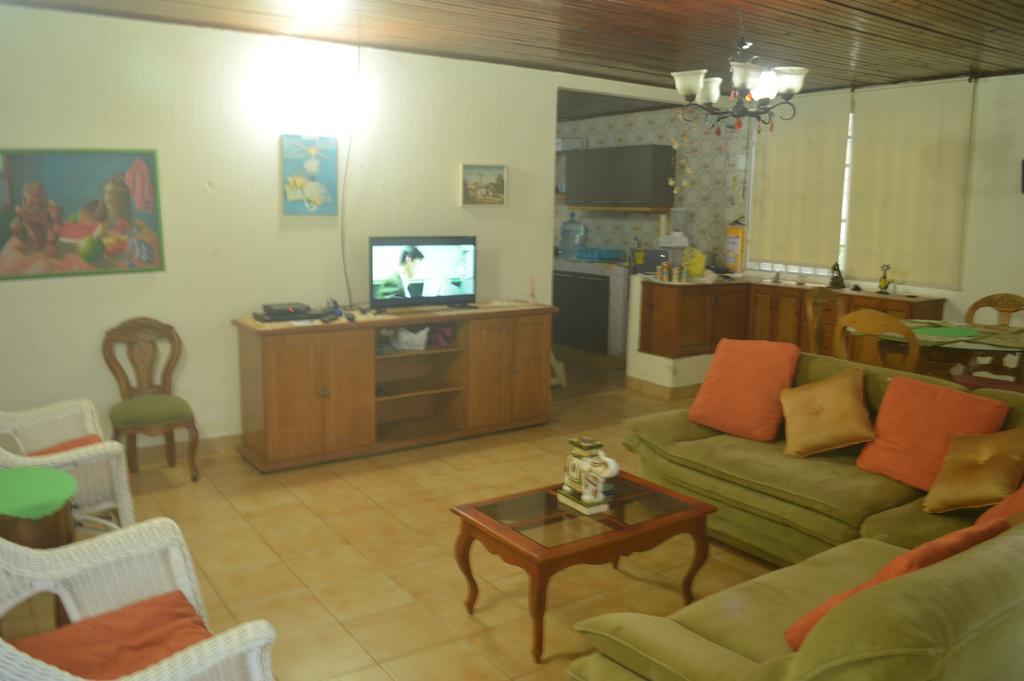 Posada Henry San Andrés المظهر الخارجي الصورة